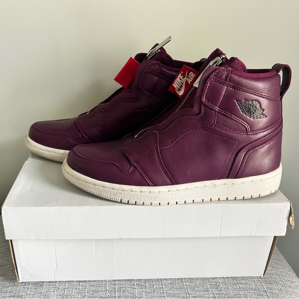 Air Jordan 1 HI ZIP